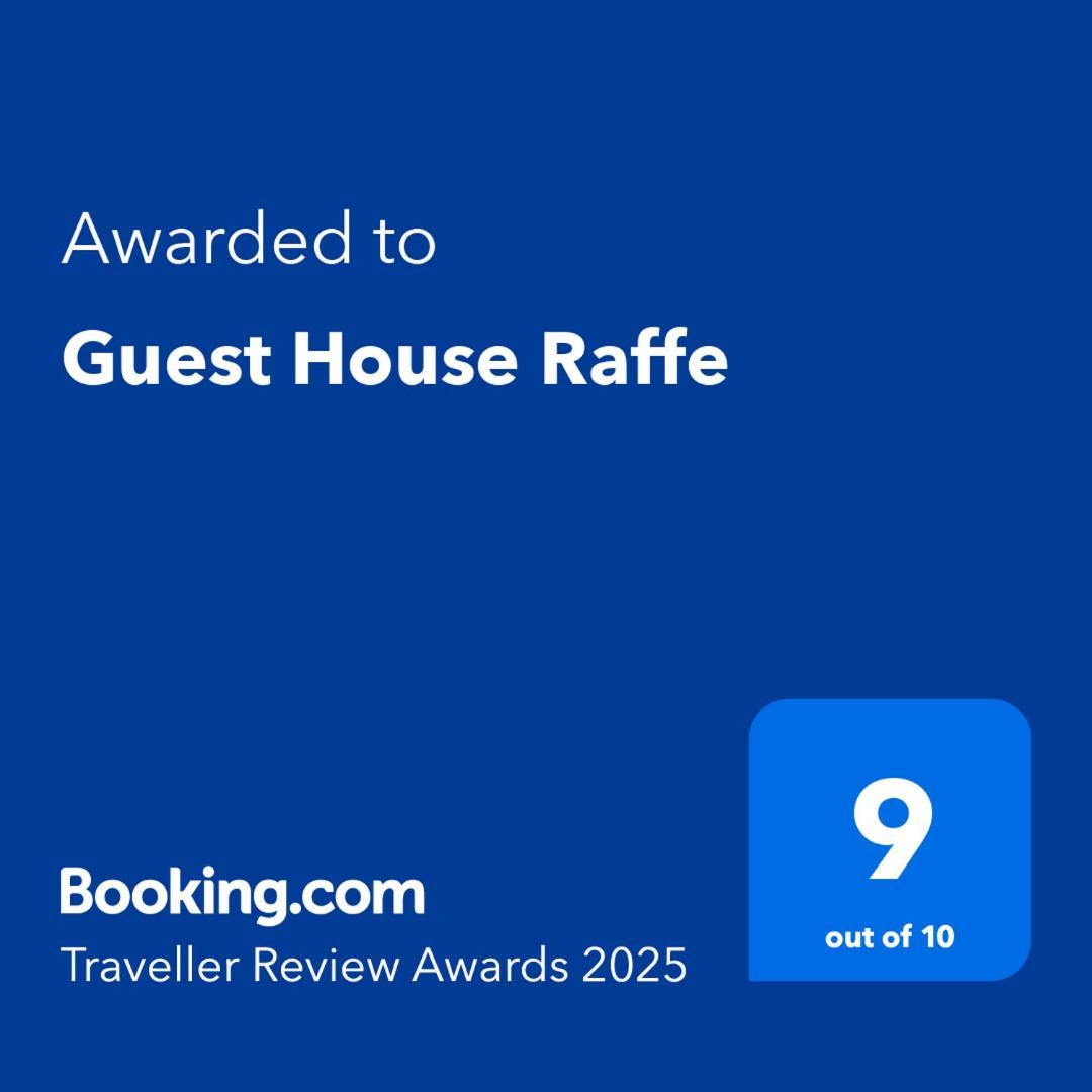 Guest House Raffe Dobrinisjte Eksteriør bilde